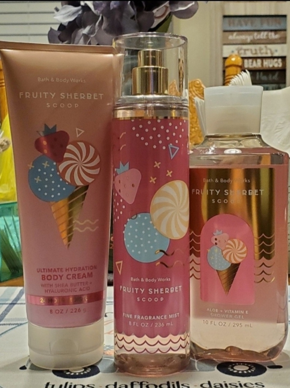 Bath & Body Works Fruity Sherbet Scoop Bath & Body Set - Pink, Gold, Blue